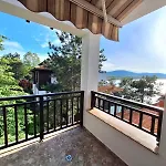 Marina Sun Sea View *