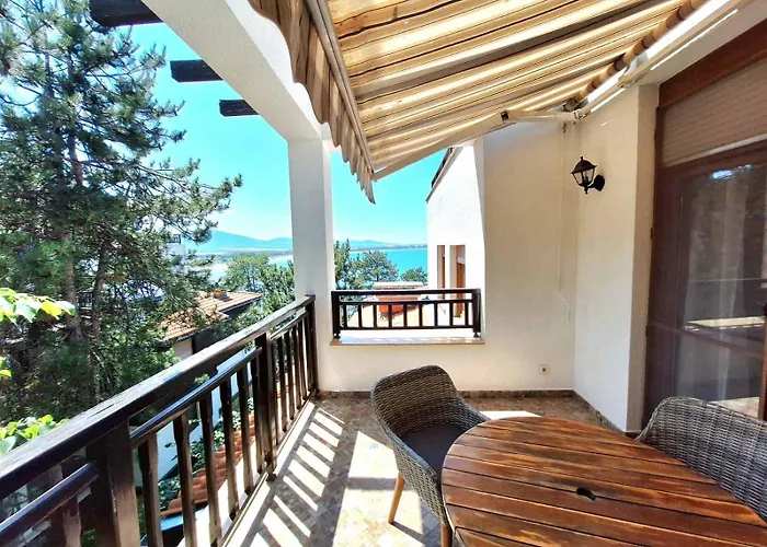 Marina Sun Sea View سوزوبول